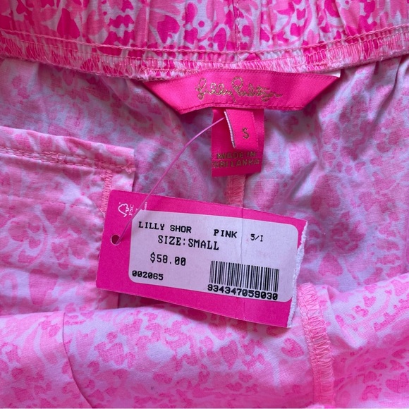 Lilly Pulitzer Pink Patterned Ocean View Shorts - Picture 4 of 9